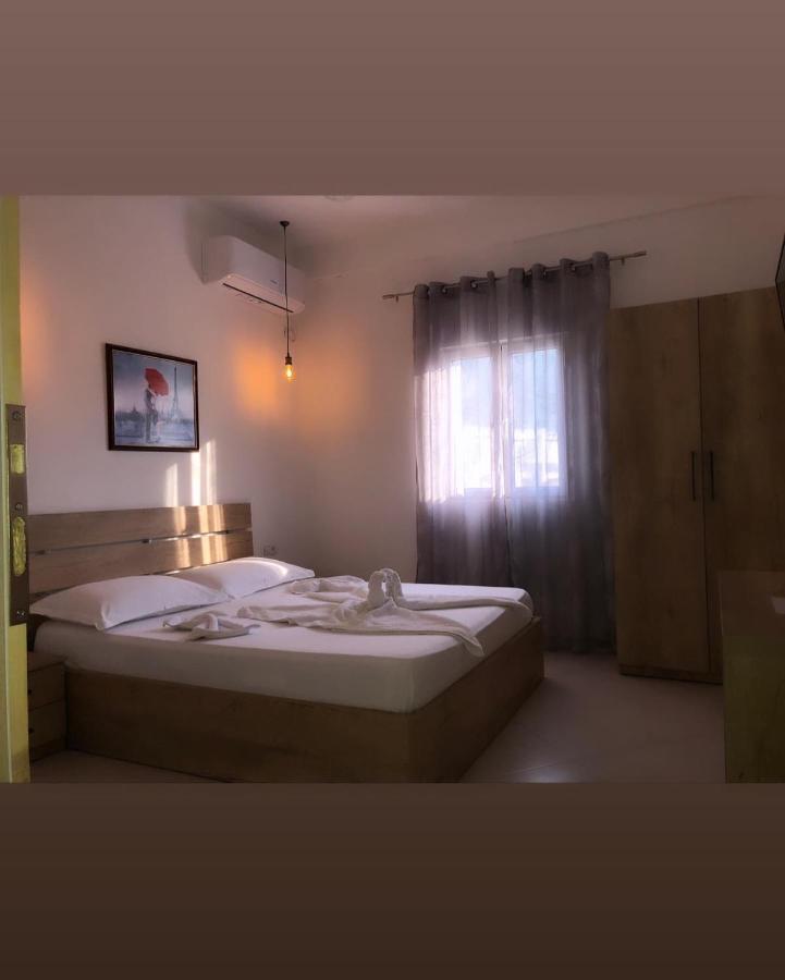 Hotel Apostoli Përmet 외부 사진