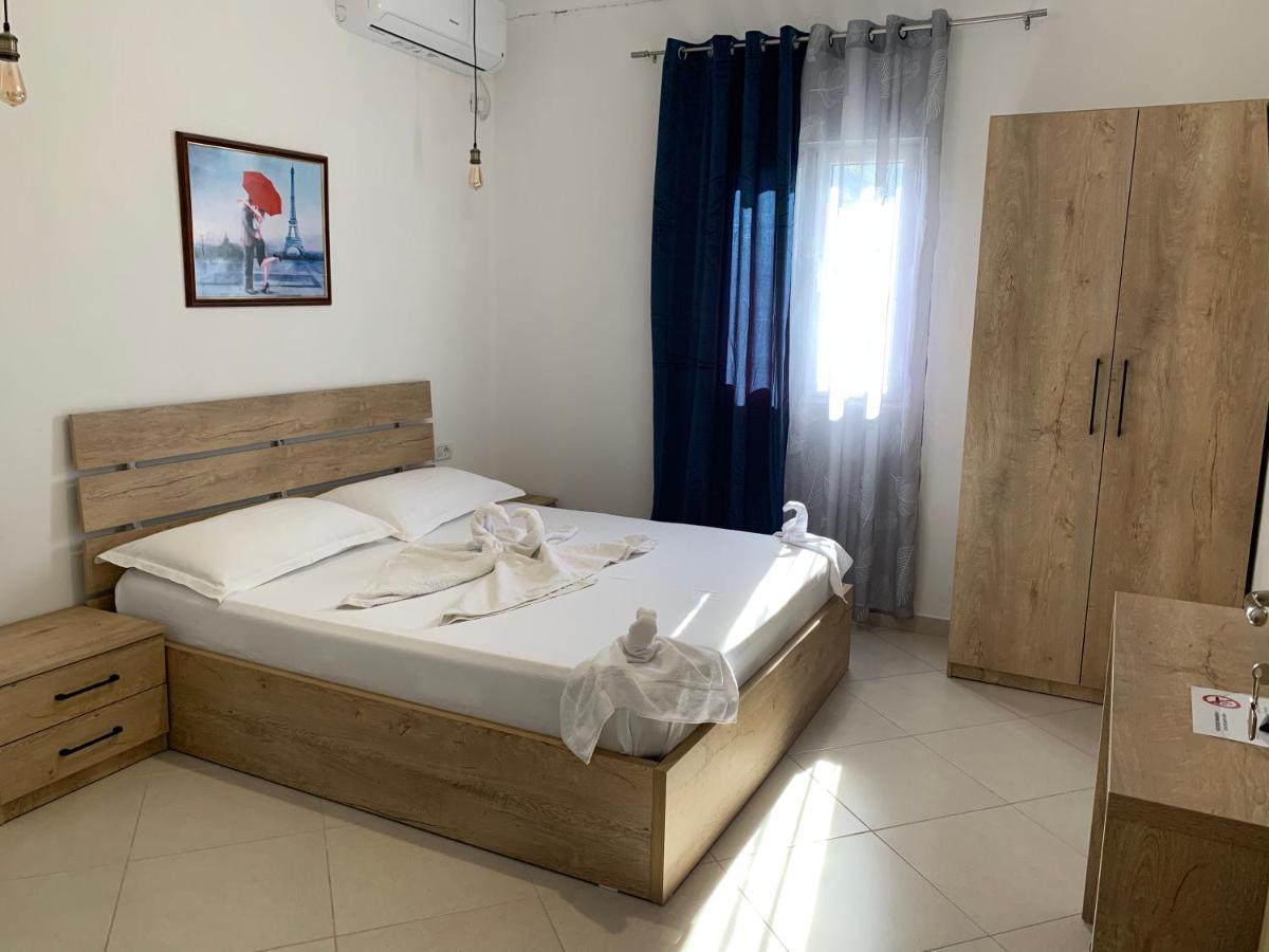Hotel Apostoli Përmet 외부 사진