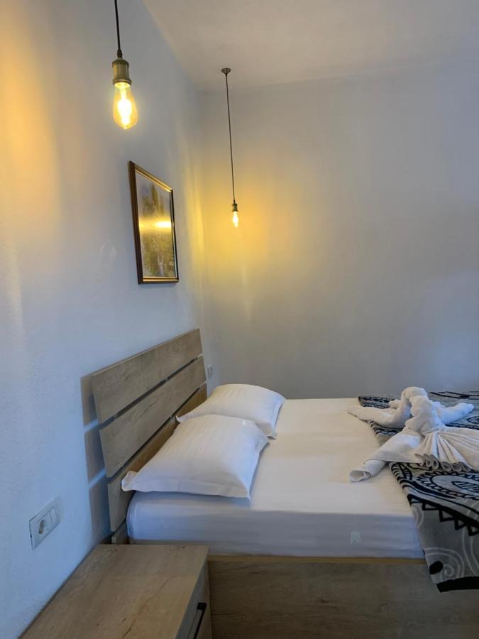 Hotel Apostoli Përmet 외부 사진